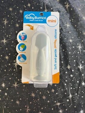 BabyBumco Mini Diaper Cream Brush - Light Gray Silicone